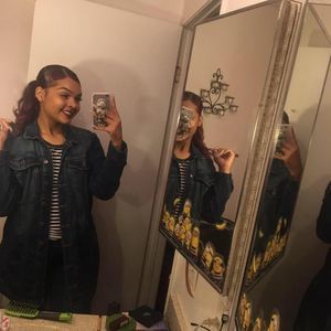 Meet your Posher, Lee